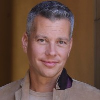 Christopher Bledsoe