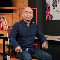 Viet Nguyen