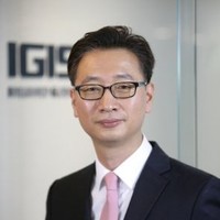 Joseph (Kyu Sung) Lee