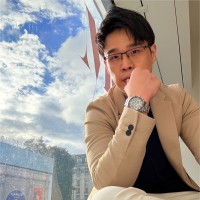 Dr Eugene Thong