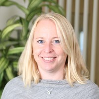 Julia Domby