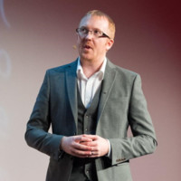 Simon Grant