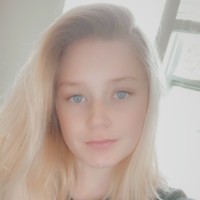 Alivia York