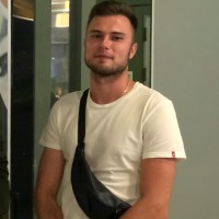 Александр Олейник