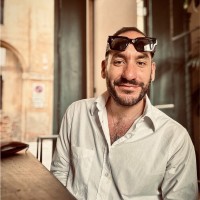 Simone Leone