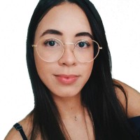 Naiane Azevedo