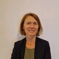 Bettina Hoelzl