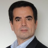 Roberto Garcés Larenas