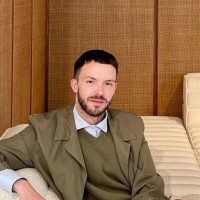 Jonathan Dennett