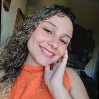 Leticia Tavares