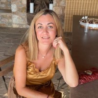Elena Sampsonoglou