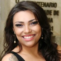 Thaís Veloso