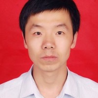 裴海龙