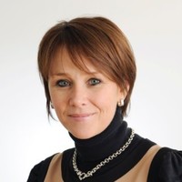 Caroline Perry
