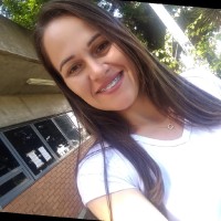 Quezia Cristina