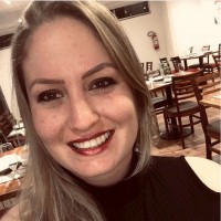 Ana Caroline Piermann Wacherski