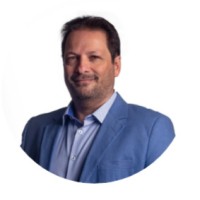 Roberto E. Apostoli