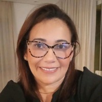 Regiane Silva Faria Barros