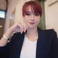 Lilian ho