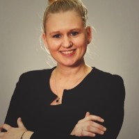 Neeltje Van Der Zee