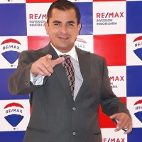 Carlos Hermida