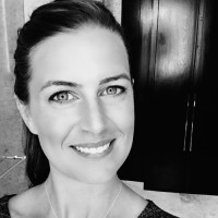 Nicole Villeneuve, Oct