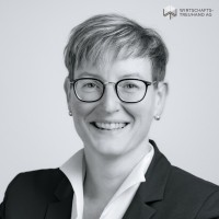 Nadia Hofer