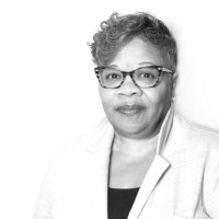 Tina Givons Hollis