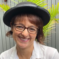 Suzie Stollznow