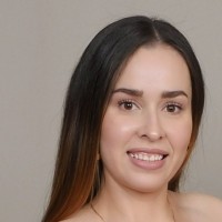 Karen Esguerra Estarita