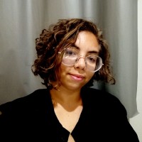 Isabelle Leal