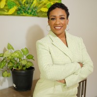 Eboni Lee