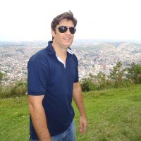 Carlos Alberto Cornia