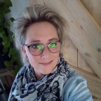 Iris Van Tol