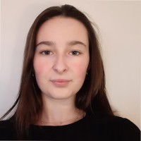 Anjuli Van Den Donker