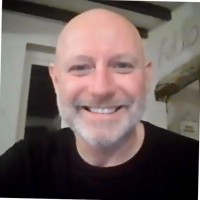 Richard Llewellyn