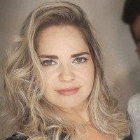 Andrea Vasconcelos