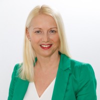 Carmen Handl