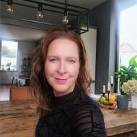 Sandra van Haaren