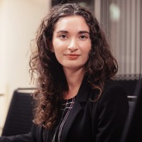 Miranda Chinichian, Mba