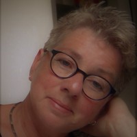 Anne Walstra