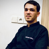 Эльвин Бабаев