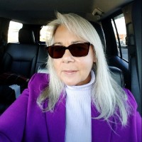 Lorraine Shea