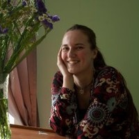 Лена Демидова