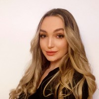 Lucienne Knörnschild