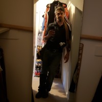 Johnny M Wahl