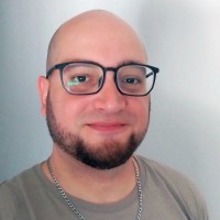Adriel Miño
