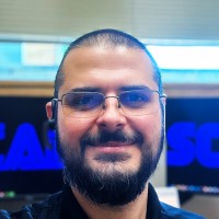 Michael De Santis