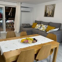 New Stylish Beach Front Apartment