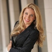 Amanda Hillary Mazzoni , ESQ